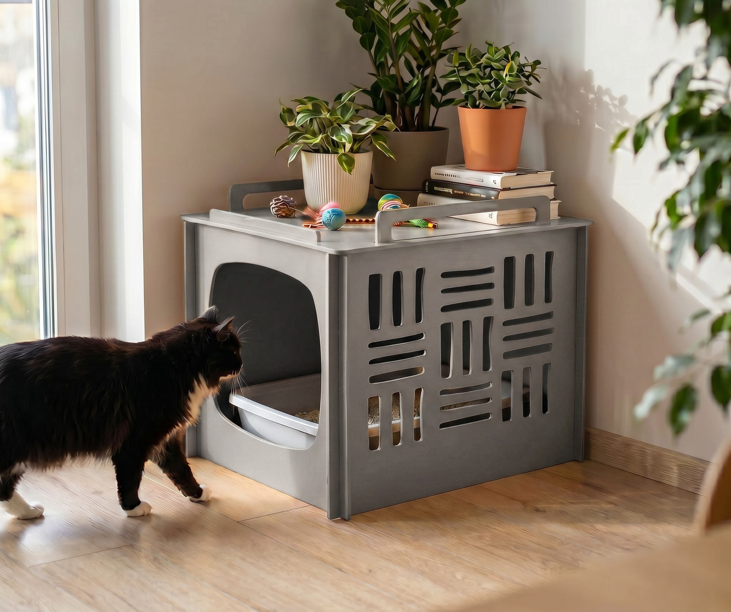Cat litter box cover