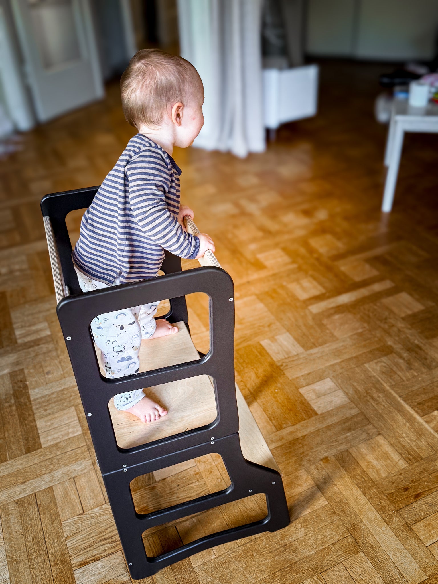 Bērnu virtuves tornītis 4 in 1
